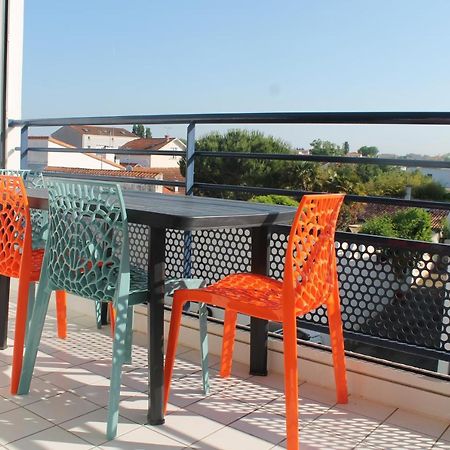Appartement Studio Avec Parking Proche Plage Et Centre à Royan Extérieur photo